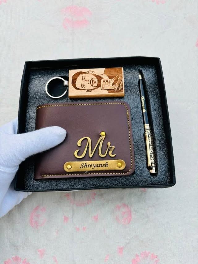 Customise 3 pc wooden sketch